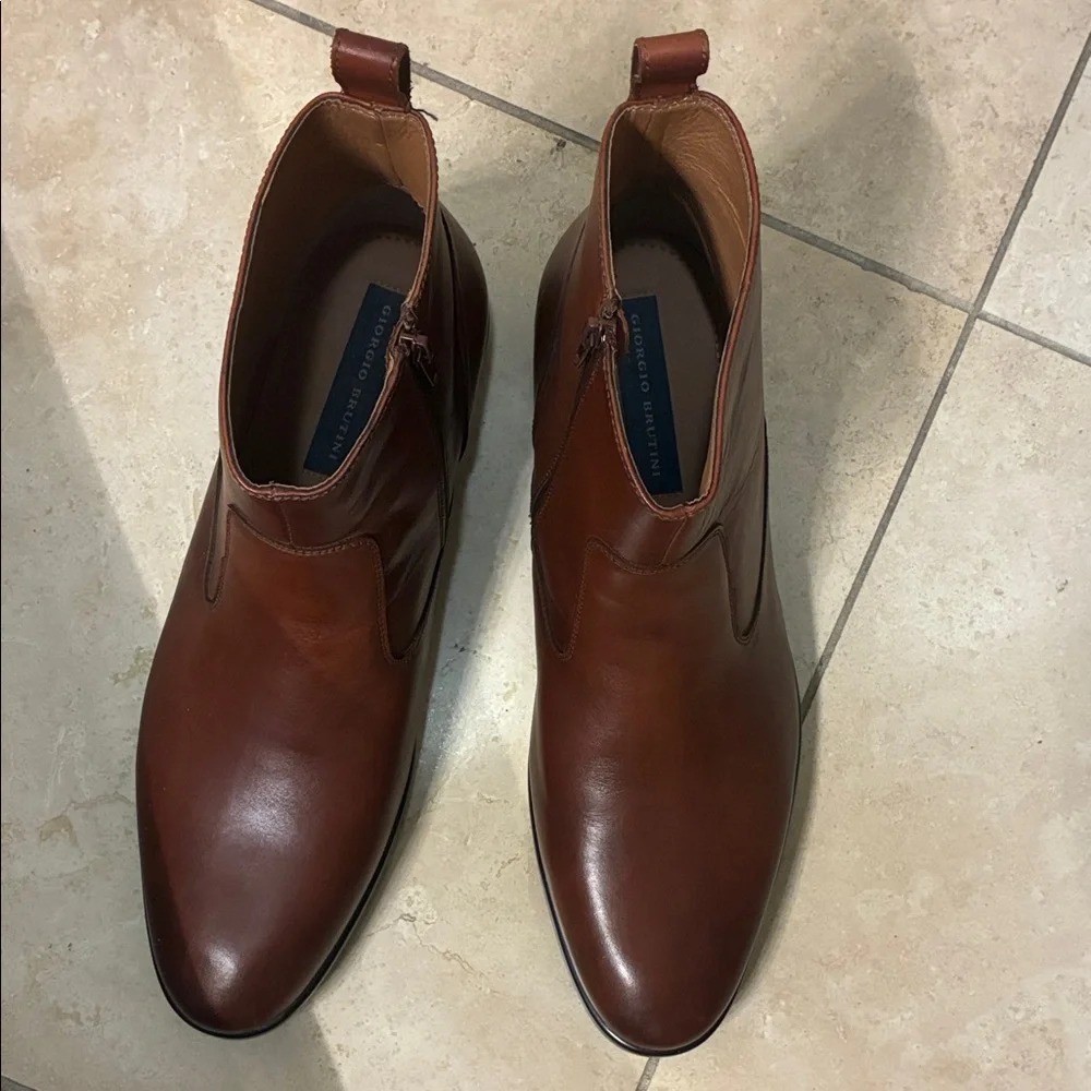NWOB Giorgio Brutini Men's Leather Zip Up Ankle Boots in Rich Brown in Sz 13M